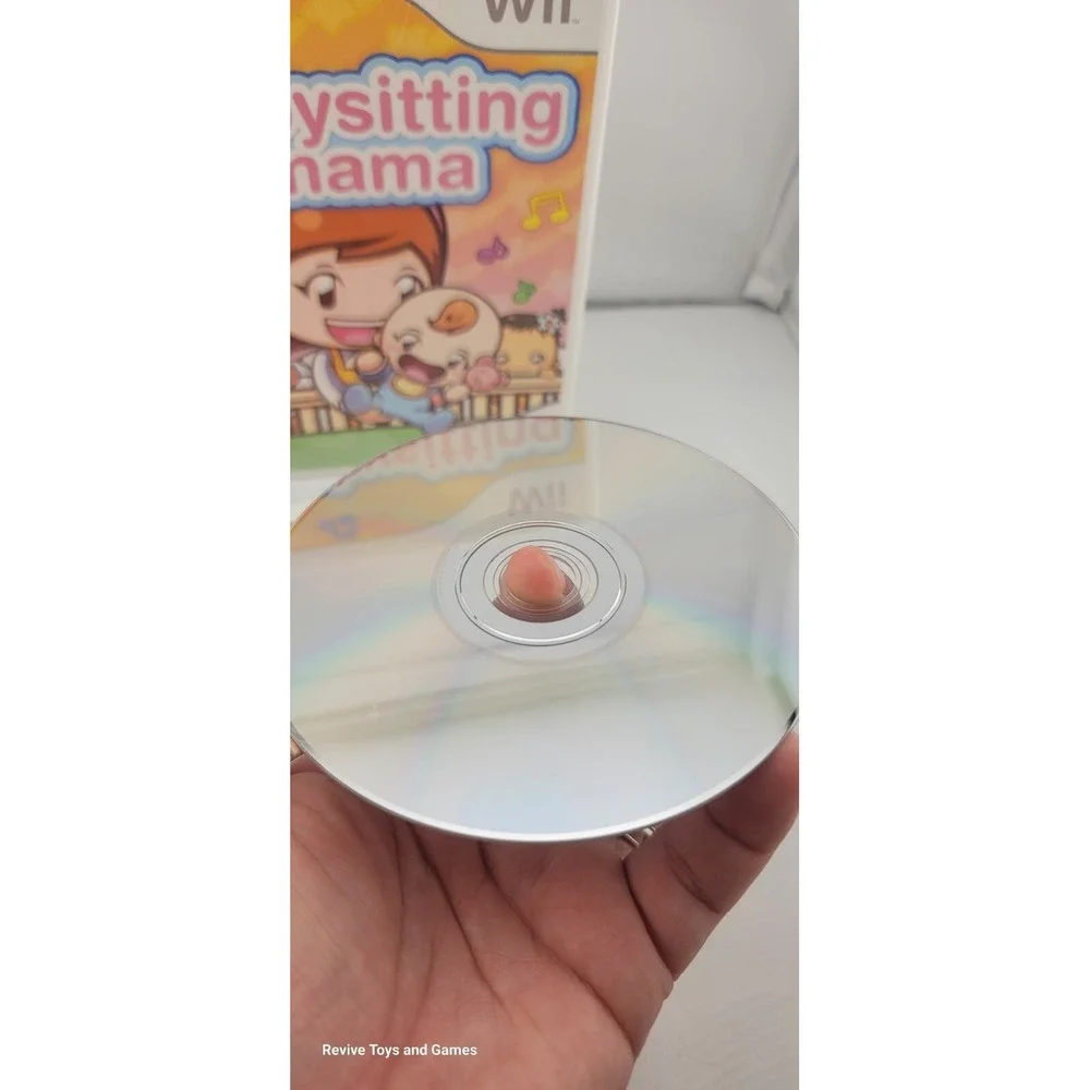 Babysitting Mama Nintendo Wii, 2010 CIB Complete Tested and Working No Baby Doll